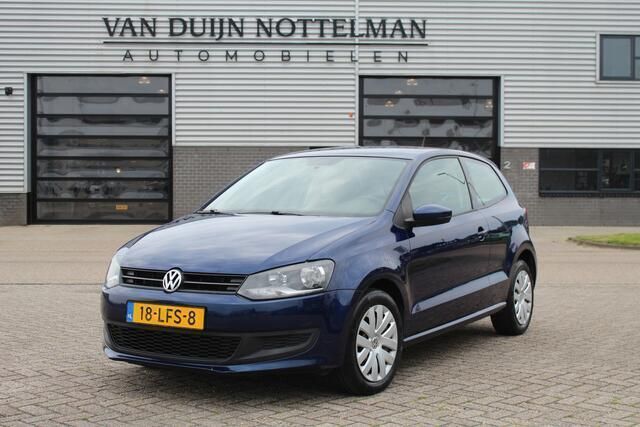 Blauw Gebruikt 2010 VW Polo Comfortline Hatchback | € 10.750 (Duur) - Afbeelding 1/4