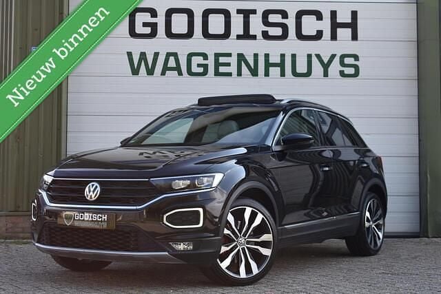 Zwart Gebruikt 2018 VW T-Roc Sportline SUV | € 21.890 (Goede deal) - Afbeelding 1/4