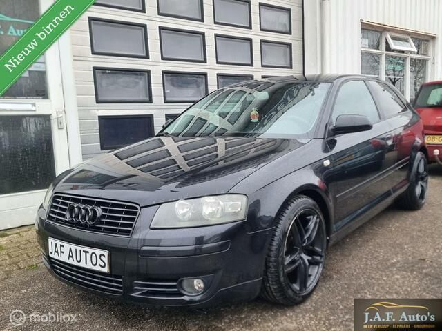 Zwart Gebruikt 2004 Audi A3 Hatchback | € 3.999 (Eerlijke prijs) - Afbeelding 1/4