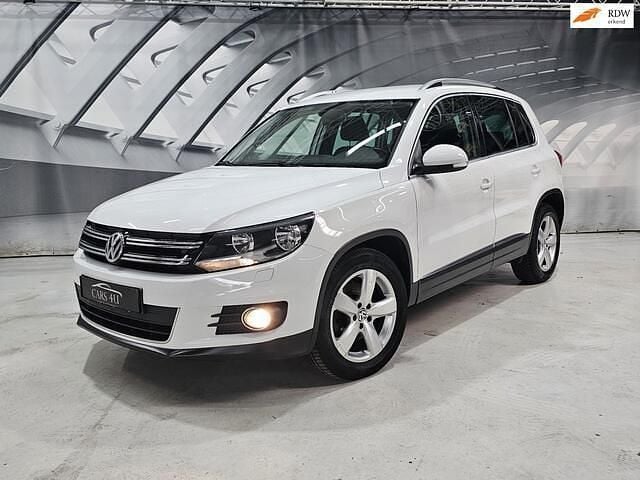 Wit Gebruikt 2014 VW Tiguan SUV | € 9.999 (Eerlijke prijs) - Afbeelding 1/4