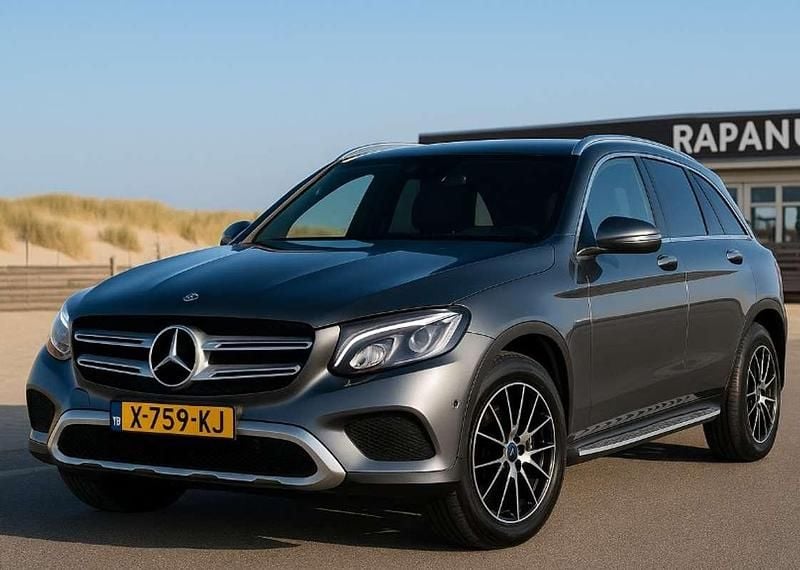 Grijs Gebruikt 2018 Mercedes GLC350 SUV | € 22.500 (Eerlijke prijs) - Afbeelding 1/4