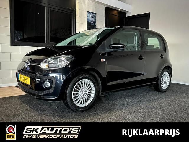 Zwart Occasion 2015 VW up! high up! Hatchback | € 8.995 (Iets duurder) - Afbeelding 1/4