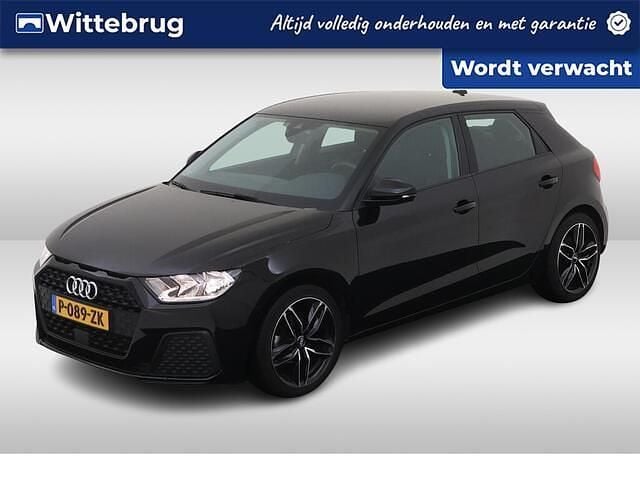 Zwart Gebruikt 2022 Audi A1 Sportback Proline Hatchback | € 19.950 (Goede deal) - Afbeelding 1/2