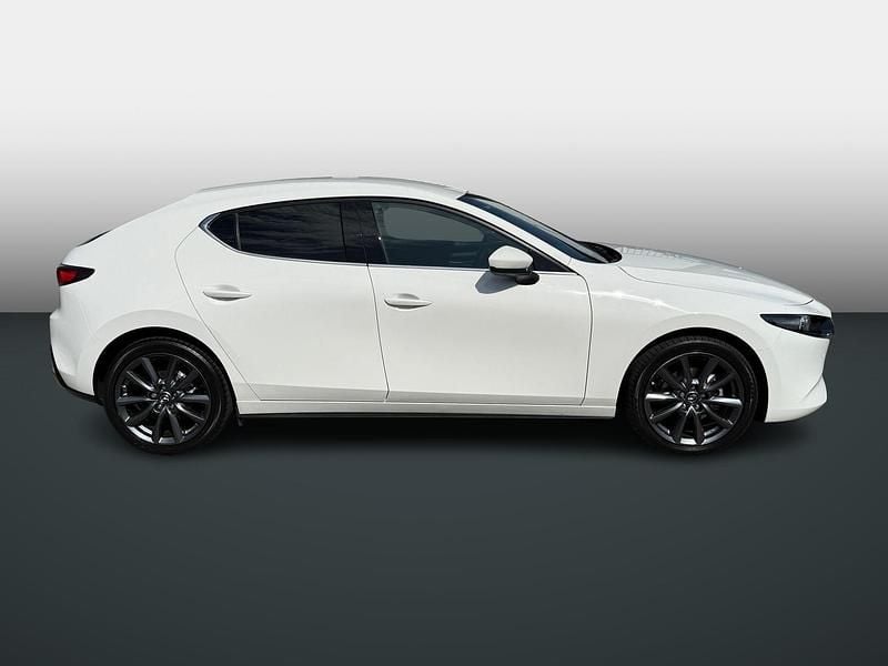 Occasion Mazda 3 Exclusive-Line 140 PK (102 kW) 2025 Arctic white Hatchback