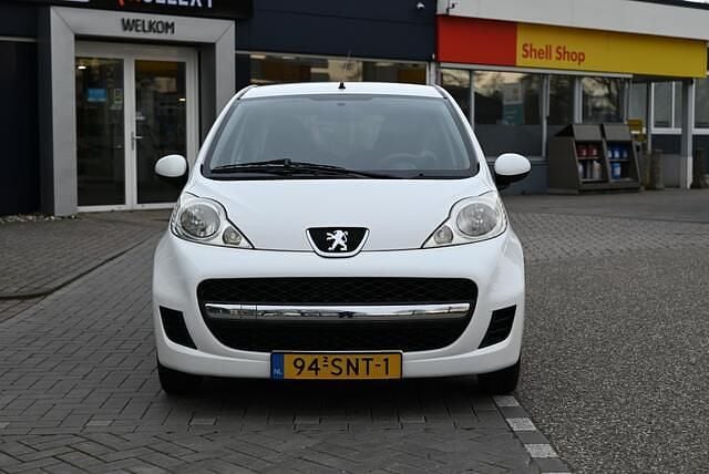 Occasion Peugeot 107 68 PK (50 kW) 2011 Wit Hatchback