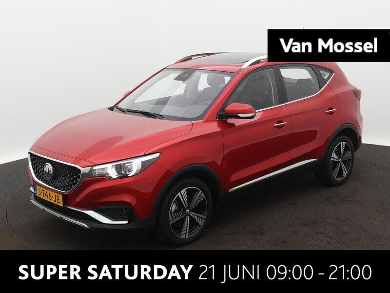 Rood, metallic lak Gebruikt 2020 MG ZS Luxury Sedan | € 15.495 (Eerlijke prijs) - Afbeelding 1/4