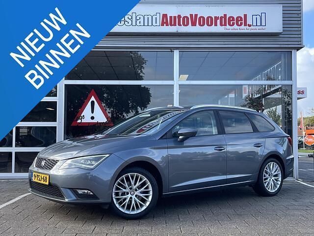 Grijs Gebruikt 2014 Seat Leon ST Style Stationwagen | € 7.499 (Eerlijke prijs) - Afbeelding 1/4