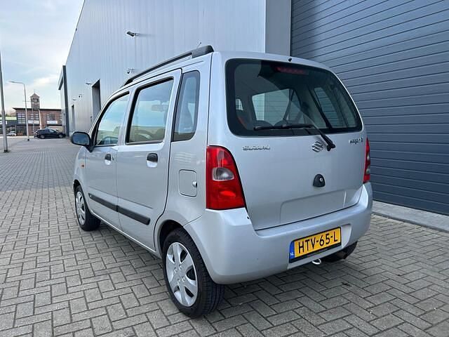 Occasion Suzuki Wagon R GLX 94 PK (69 kW) 2004 Grijs MPV