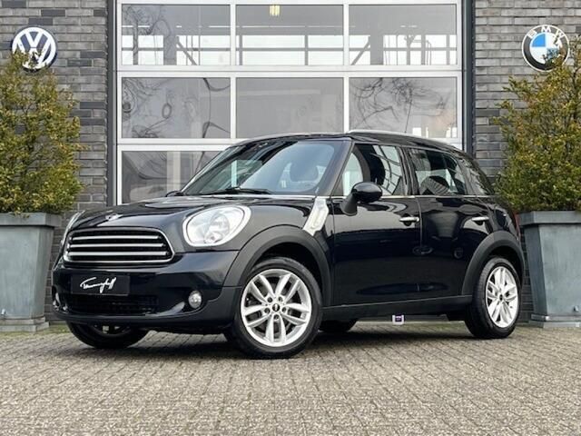 Zwart Gebruikt 2011 Mini Cooper Countryman SUV | € 5.499 (Eerlijke prijs) - Afbeelding 1/4