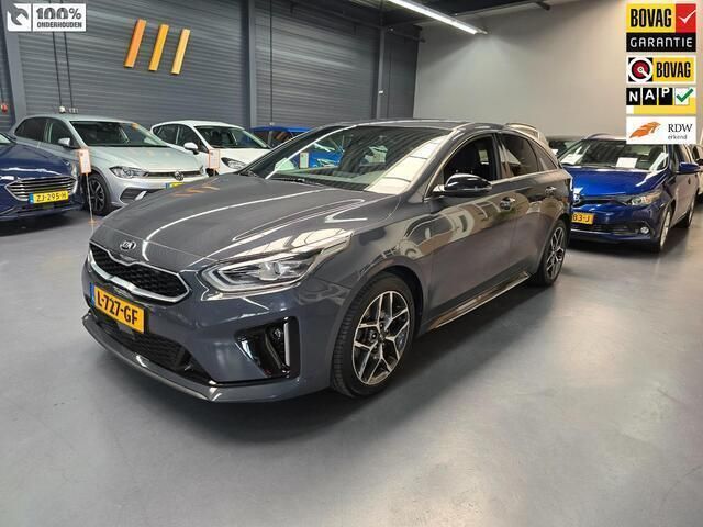 Grijs Occasion 2021 Kia ProCeed GT Hatchback | € 17.495 (Super prijs) - Afbeelding 1/4