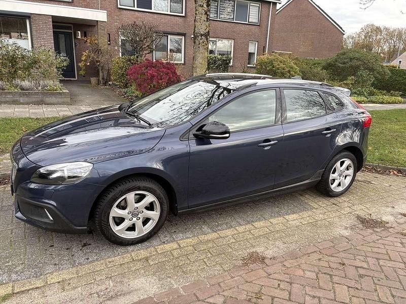 Occasion Volvo V40 CC Momentum 179 PK (131 kW) 2013 Blauw Stationwagen