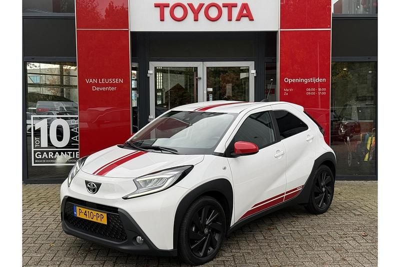 Wit Gebruikt 2022 Toyota Aygo X SUV | € 16.499 - Afbeelding 1/1