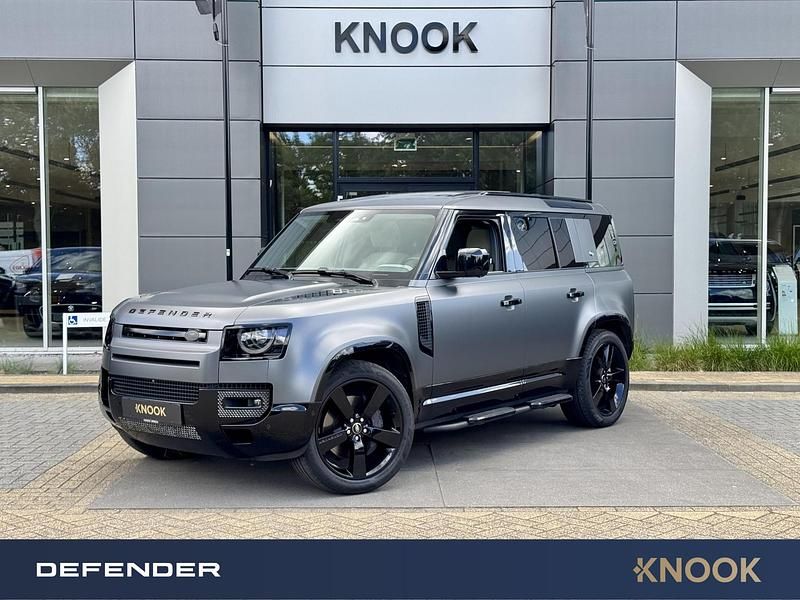 Zwart Gebruikt 2022 Land Rover Defender SUV | € 104.950 - Afbeelding 1/4