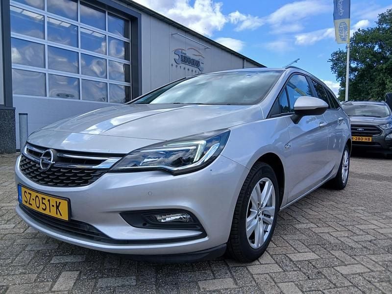 Occasion Opel Astra Innovation 105 PK (77 kW) 2017 Grijs Stationwagen