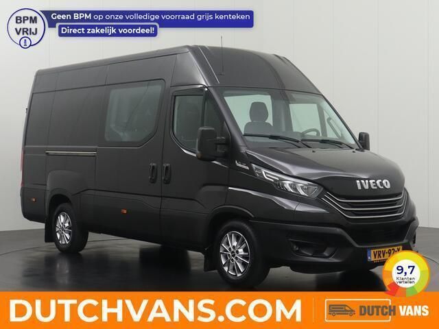 Zwart Gebruikt 2022 Iveco Daily Van | € 37.500 (Iets duurder) - Afbeelding 1/4
