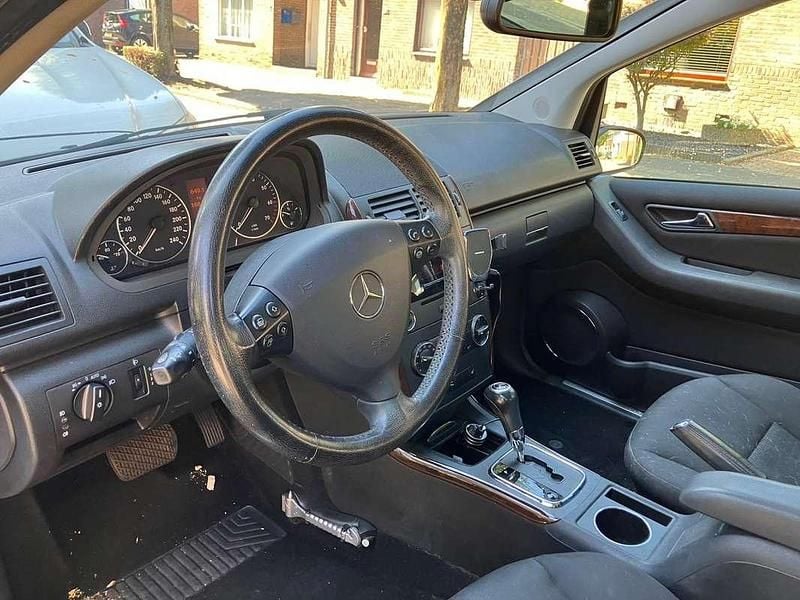 Zwart Gebruikt 2005 Mercedes A200 Classic | € 6.500 - Afbeelding 1/4