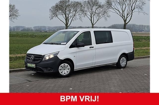 Wit Gebruikt 2021 Mercedes Vito MPV | € 25.450 (Eerlijke prijs) - Afbeelding 1/4
