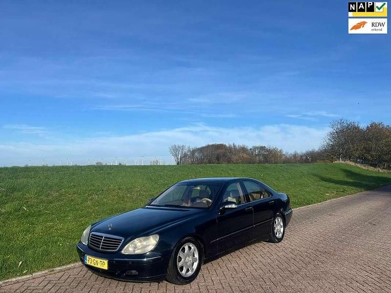 Zwart Gebruikt 2001 Mercedes S500 Sedan | € 3.950 (Goede deal) - Afbeelding 1/4