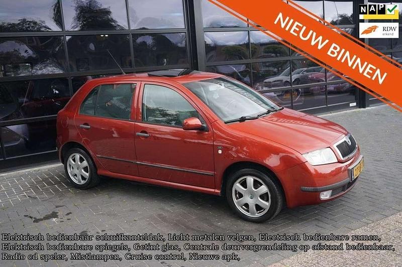 Oranje Gebruikt 2002 Skoda Fabia Elegance Hatchback | € 990 (Eerlijke prijs) - Afbeelding 1/4