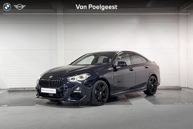 Zwart Gebruikt 2022 BMW 218 M Sport Coupé | € 28.900 (Eerlijke prijs) - Afbeelding 1/4