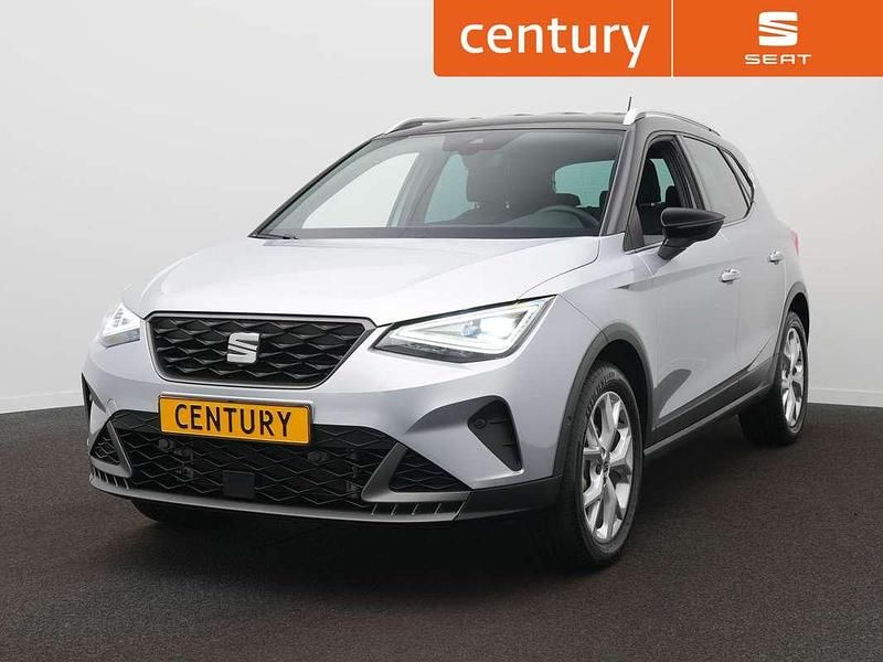 Grijs Occasion 2024 Seat Arona Business SUV | € 23.900 (Eerlijke prijs) - Afbeelding 1/4