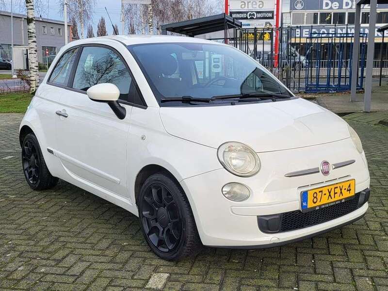 Wit Gebruikt 2012 Fiat 500 Hatchback | € 4.980 (Eerlijke prijs) - Afbeelding 1/4
