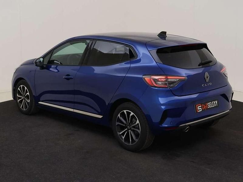 Occasion Renault Clio V Techno 91 PK (66 kW) 2024 Blauw, metallic lak Hatchback