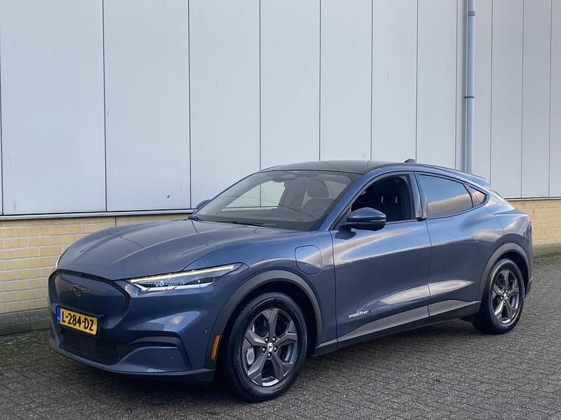 Occasion Ford Mustang Extended Range 286 PK (210 kW) 2021 Blauw SUV