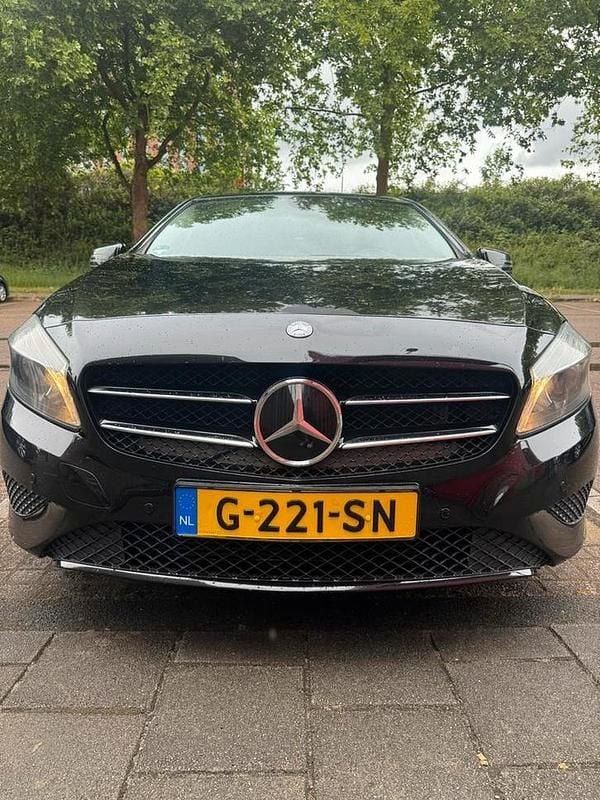 Occasion 2013 Mercedes A180 | € 5.000 (Super prijs) - Afbeelding 1/4