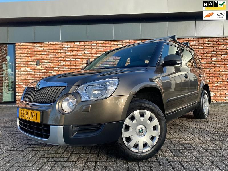 Bruin Gebruikt 2011 Skoda Yeti Comfort SUV | € 6.750 (Eerlijke prijs) - Afbeelding 1/4