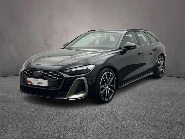 Zwart Occasion 2025 Audi A5 Comfort Stationwagen | € 53.900 (Super prijs) - Afbeelding 1/4