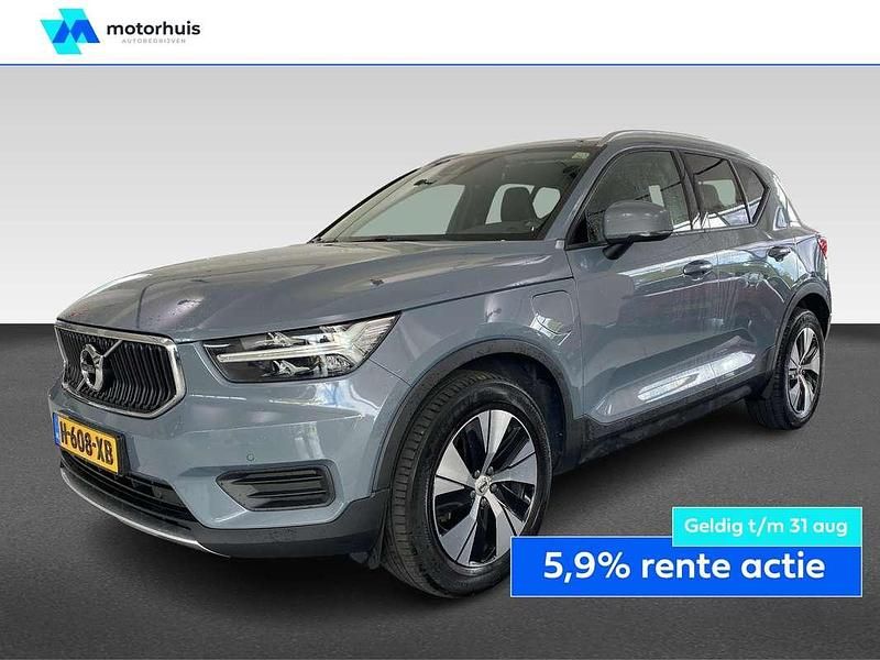 Grijs Gebruikt 2020 Volvo XC40 R-Design SUV | € 24.995 (Eerlijke prijs) - Afbeelding 1/4