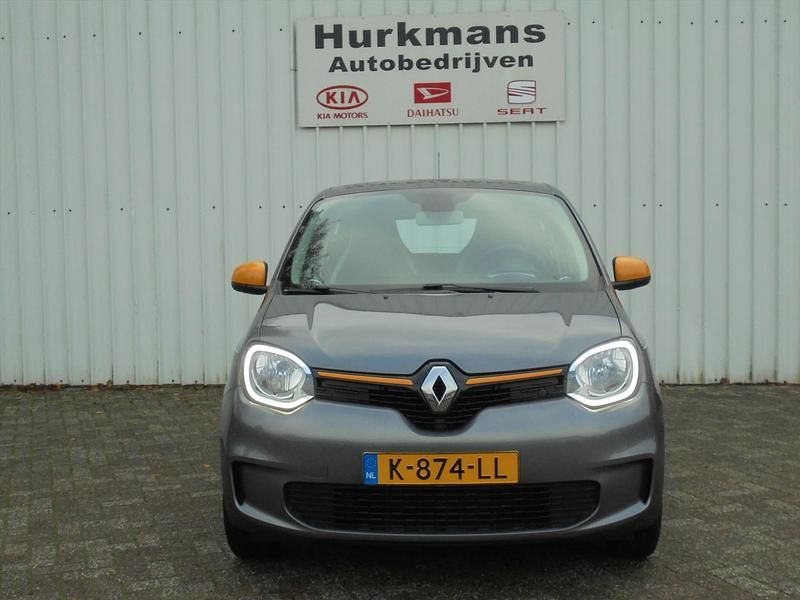 Occasion Renault Twingo SE 65 PK (47 kW) 2021 Grijs Hatchback