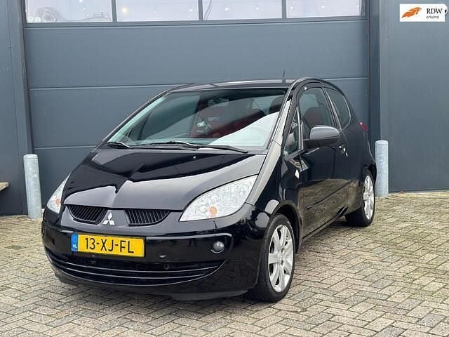 Zwart Gebruikt 2007 Mitsubishi Colt Inform Hatchback | € 950 (Super prijs) - Afbeelding 1/4