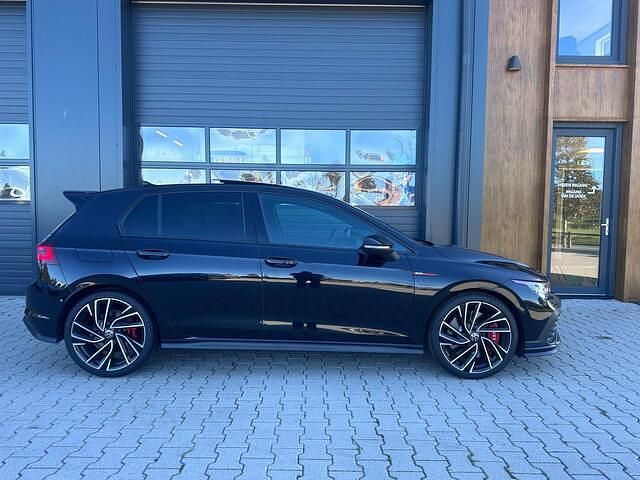 Occasion VW Golf VIII GTI Clubsport 300 PK (220 kW) 2021 Zwart Hatchback