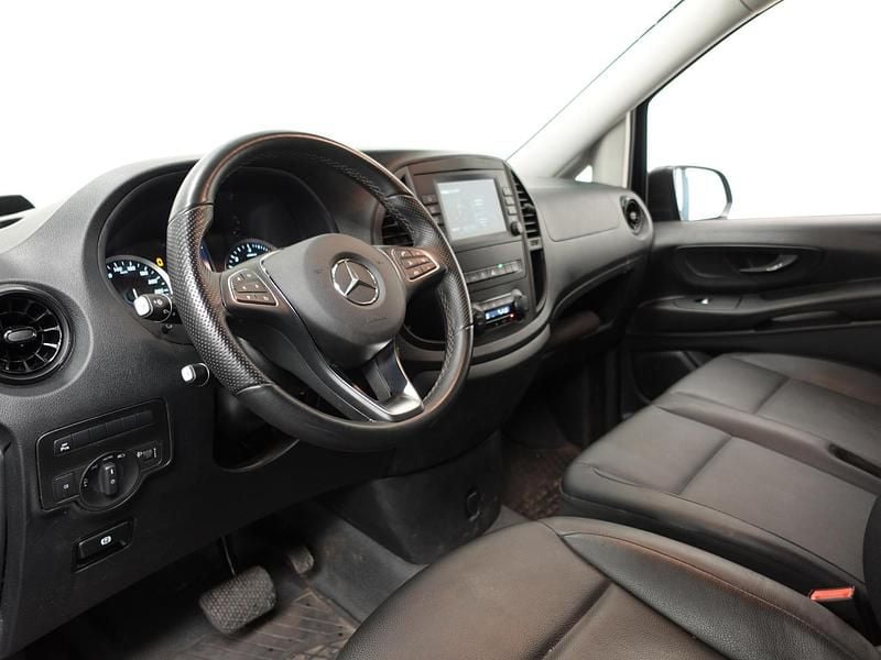 Occasion Mercedes Vito 136 PK (100 kW) 2024 Zwart Van