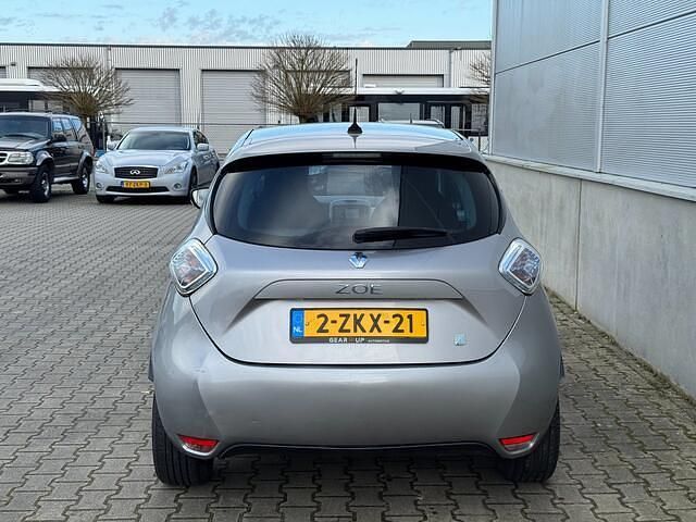 Occasion Renault Zoe Zen 64 kW (88 PK) 2015 Grijs Hatchback