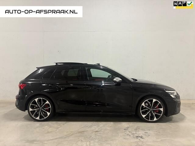 Occasion Audi S3 Sportback S-Line 310 PK (228 kW) 2021 Zwart (metallic) Hatchback