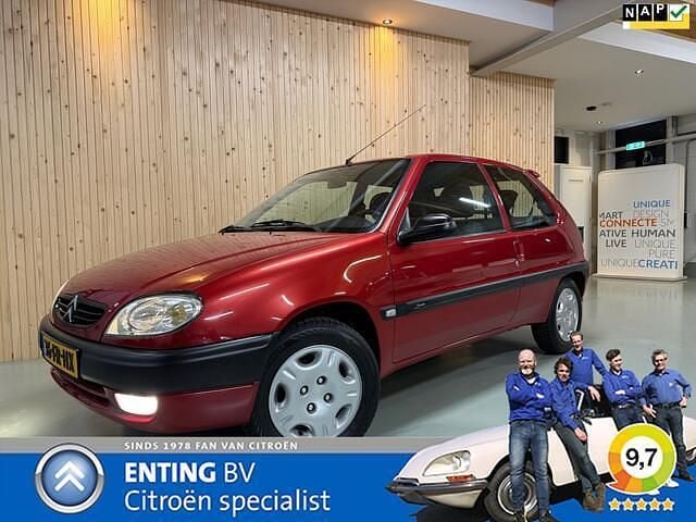 Rood Gebruikt 2000 Citroën Saxo Hatchback | € 4.950 - Afbeelding 1/4
