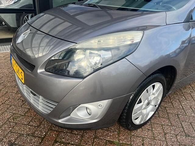 Occasion Renault Grand Scénic Bose Edition 140 PK (102 kW) 2012 Grijs (metallic) MPV