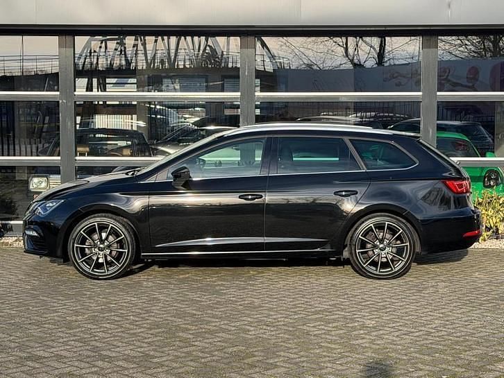 Occasion Seat Leon ST Beats 116 PK (85 kW) 2020 Zwart (metallic) Stationwagen