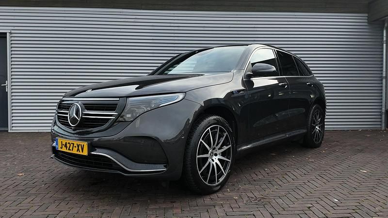 Grijs Gebruikt 2020 Mercedes EQC400 Business SUV | € 36.900 (Duur) - Afbeelding 1/4