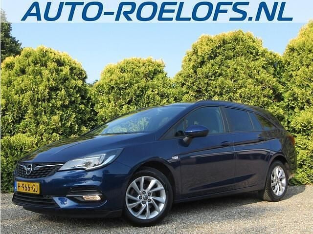 Blauw Gebruikt 2020 Opel Astra Edition Stationwagen | € 10.790 (Eerlijke prijs) - Afbeelding 1/4