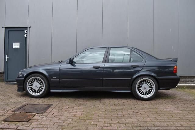 Zwart Gebruikt 1992 Alpina B6 Sedan | € 37.500 - Afbeelding 1/4