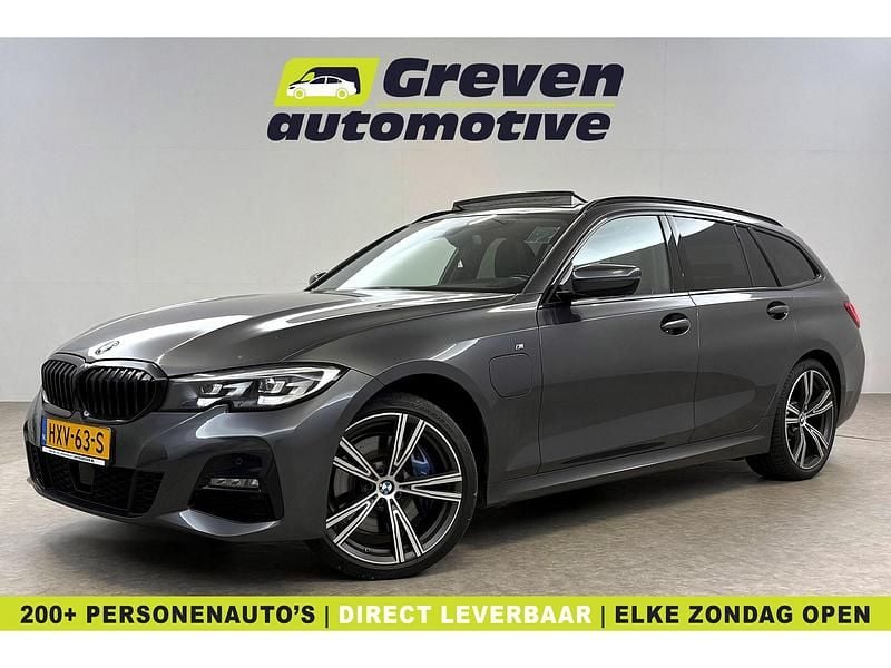 Grijs Occasion 2021 BMW 330 M Sport Stationwagen | € 34.700 (Eerlijke prijs) - Afbeelding 1/4