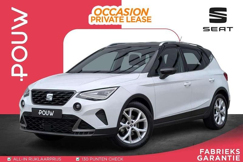 Wit Gebruikt 2024 Seat Arona Business SUV | € 21.400 (Eerlijke prijs) - Afbeelding 1/3