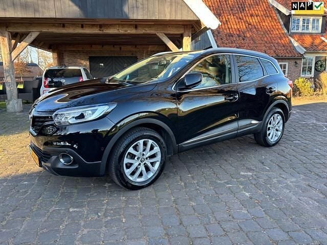 Zwart (metallic) Gebruikt 2018 Renault Kadjar Intens SUV | € 13.950 (Eerlijke prijs) - Afbeelding 1/4