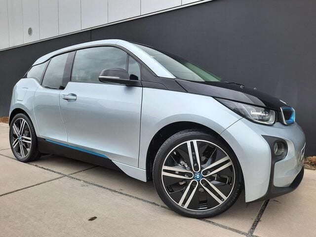 Zilver Gebruikt 2017 BMW i3 Comfort Edition Hatchback | € 18.980 (Iets duurder) - Afbeelding 1/4