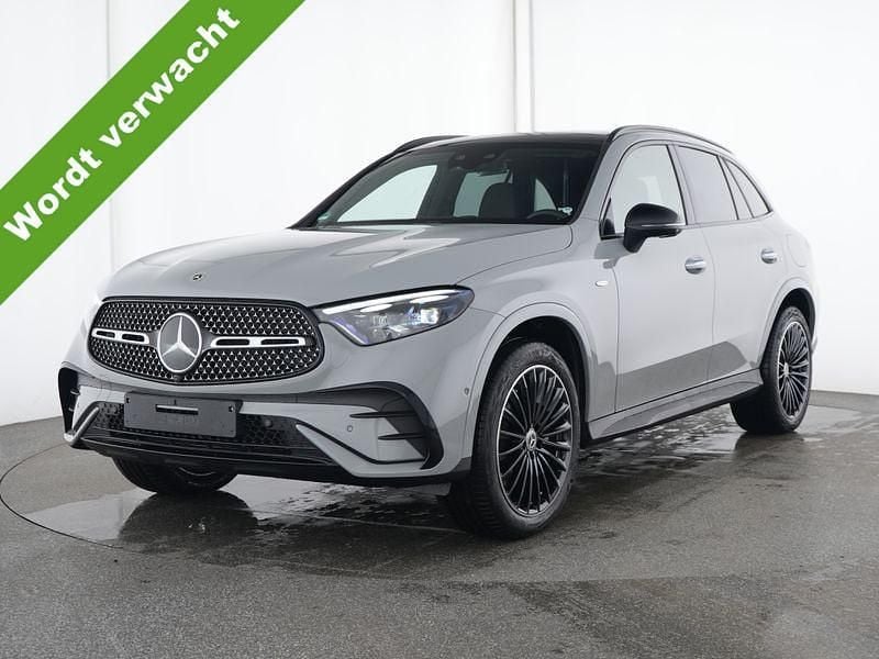 Suv Gebruikt 2025 Mercedes GLC400d AMG SUV | € 81.950 (Eerlijke prijs) - Afbeelding 1/4
