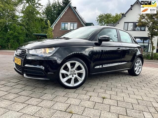 Zwart Gebruikt 2014 Audi A1 Sportback Sport Hatchback | € 9.299 (Eerlijke prijs) - Afbeelding 1/4
